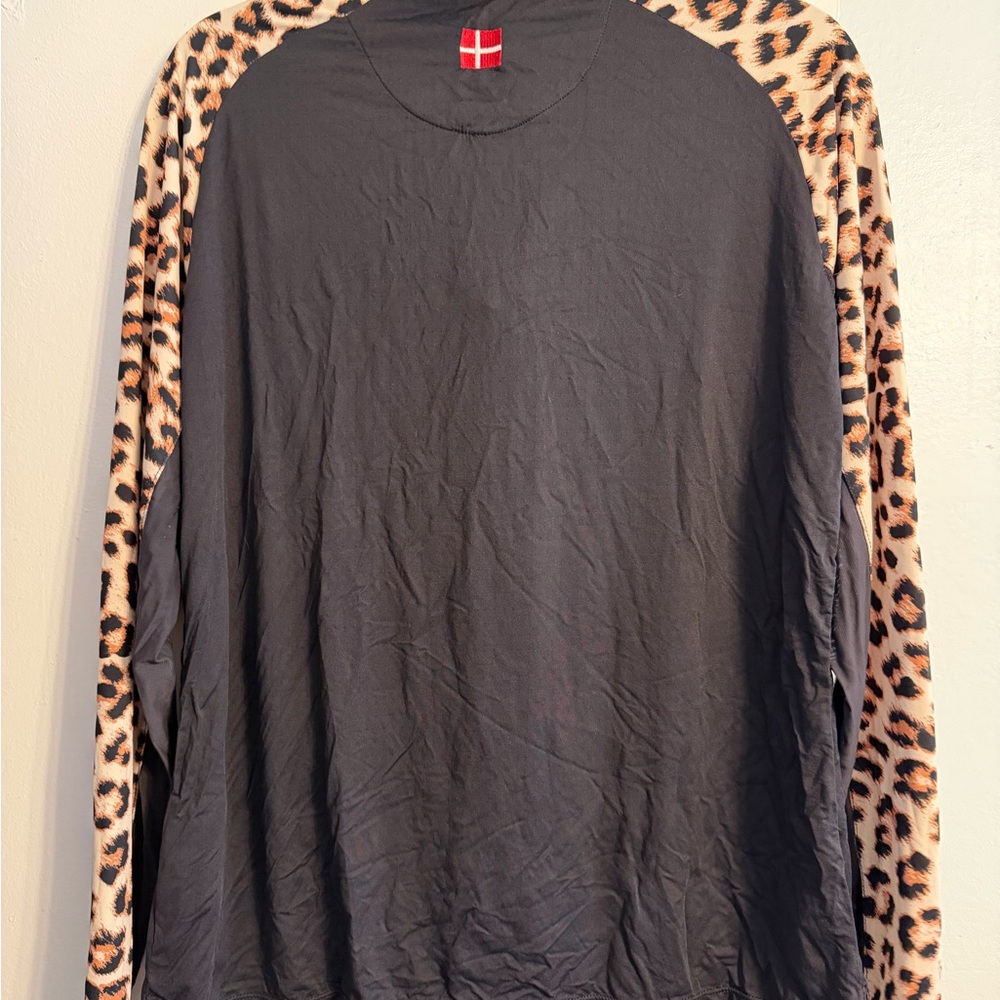 Kastel Chic Black Pullover With Leopard Print Sle… - image 2